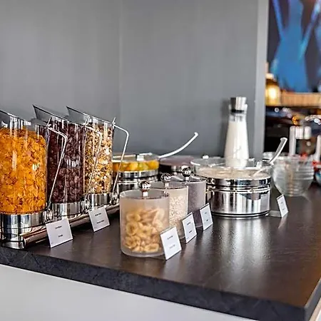 Aspire Elements Reutlingen, Trademark Collection By Wyndham 3*